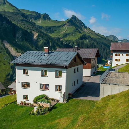 Haus Furka Hotel Damüls Eksteriør billede