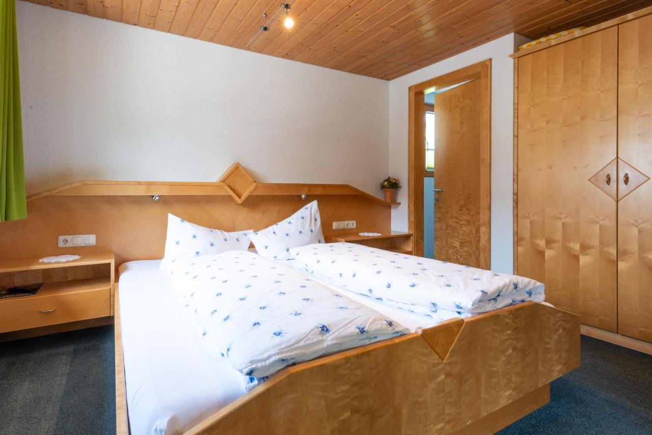 Haus Furka Hotel Damüls Eksteriør billede